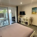 Appartement - L'ayguade - Port- Hyères