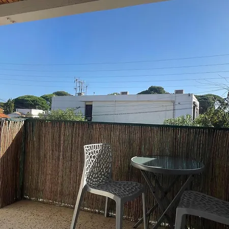 A 400 M Confort Terrasse Clim Parking *