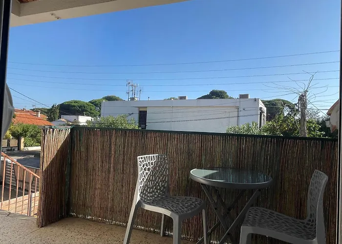 A 400 M Confort Terrasse Clim Parking *