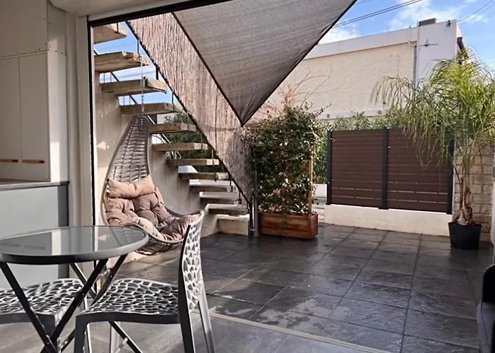 A 400 M Confort Terrasse Clim Parking *